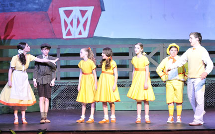Fine Arts_HONK_1 Fine Arts_HONK_1