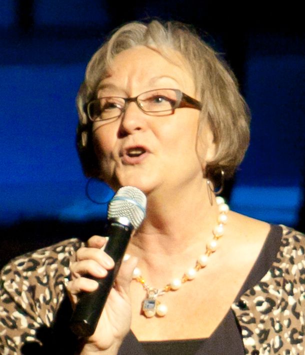 staff - Paula Flautt